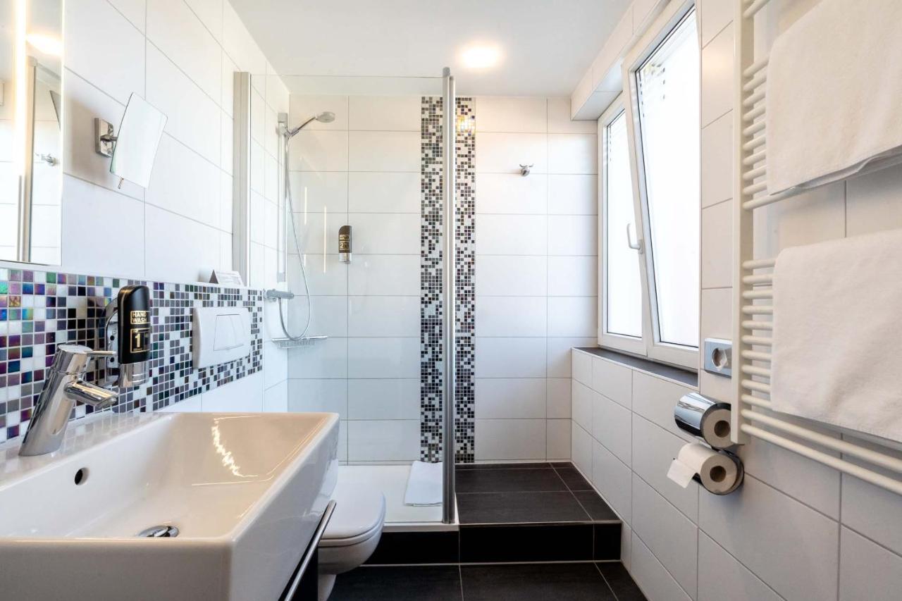 אינגולשטאט Altstadthotel מראה חיצוני תמונה